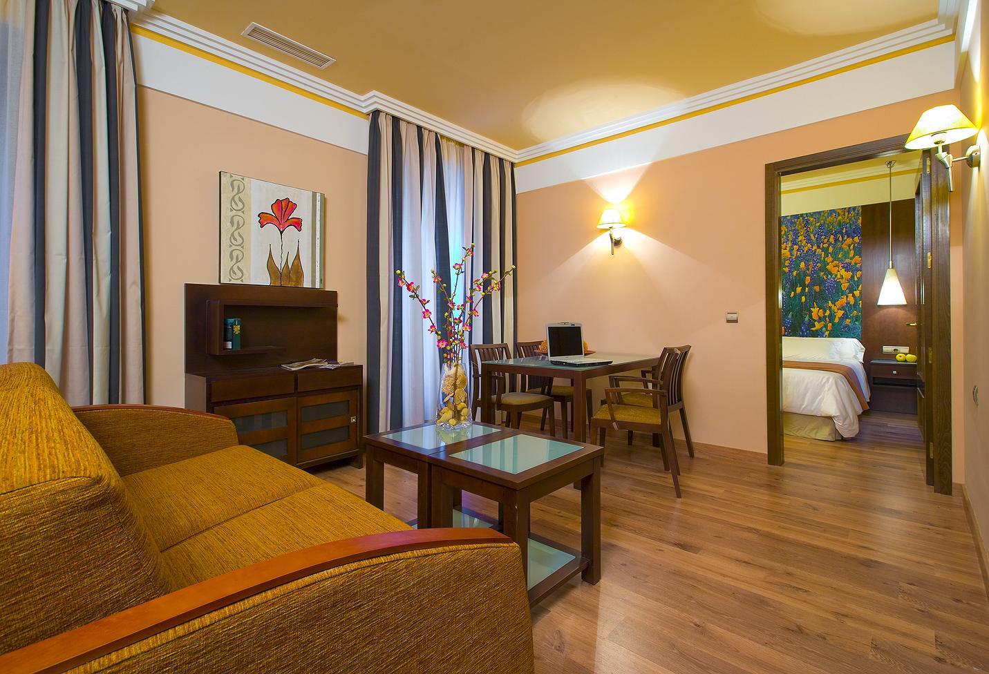 Suites Gran Via 44 Granada Zimmer foto